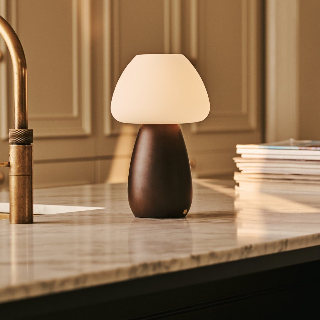 Bären Dunkelbraune Lampe – wiederaufladbar, dimmbar & kabellos