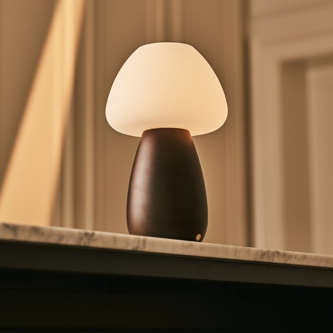 Bären Dunkelbraune Lampe – wiederaufladbar, dimmbar & kabellos