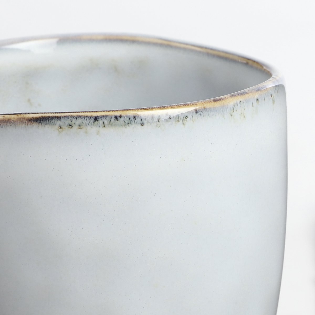 Tabo Geschirrset Grau 4 Personen | Handgefertigte Keramik