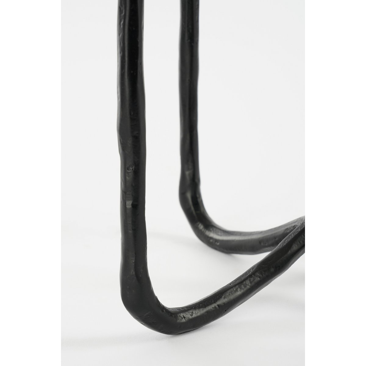 Kerzenständer aus Aluminium – 5-armig, Schwarz, Skulptural