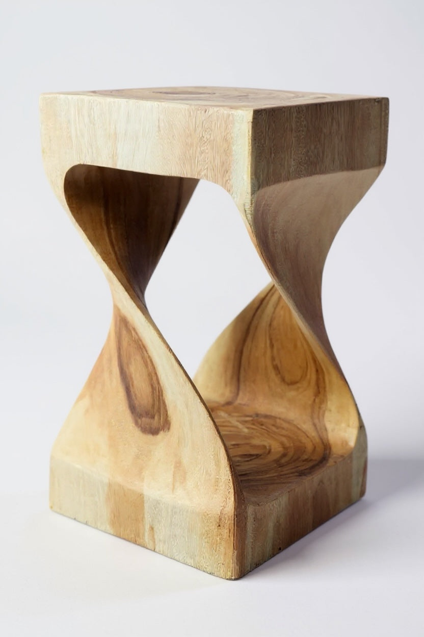 Holzhocker aus Samanholz – handgefertigt, 50 × 28 × 28 cm
