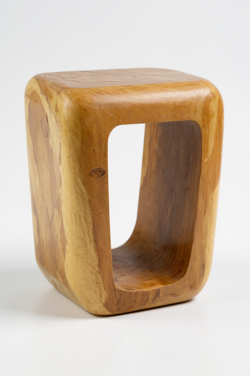 Holzhocker aus Suarholz – handgefertigt, 50 × 40 × 30 cm