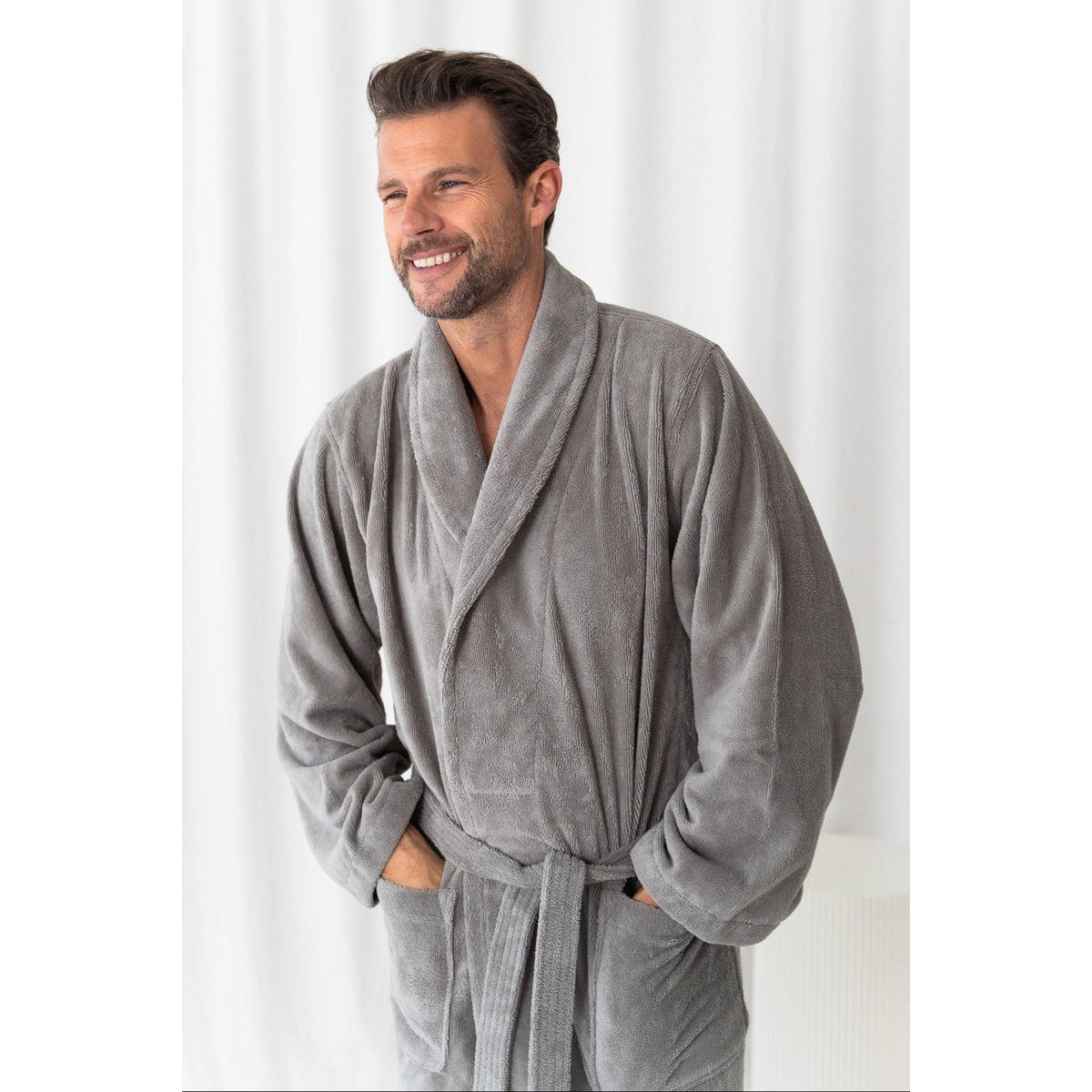 Teddy-Bademantel Schiefergrau – weich, elegant & gemütlich