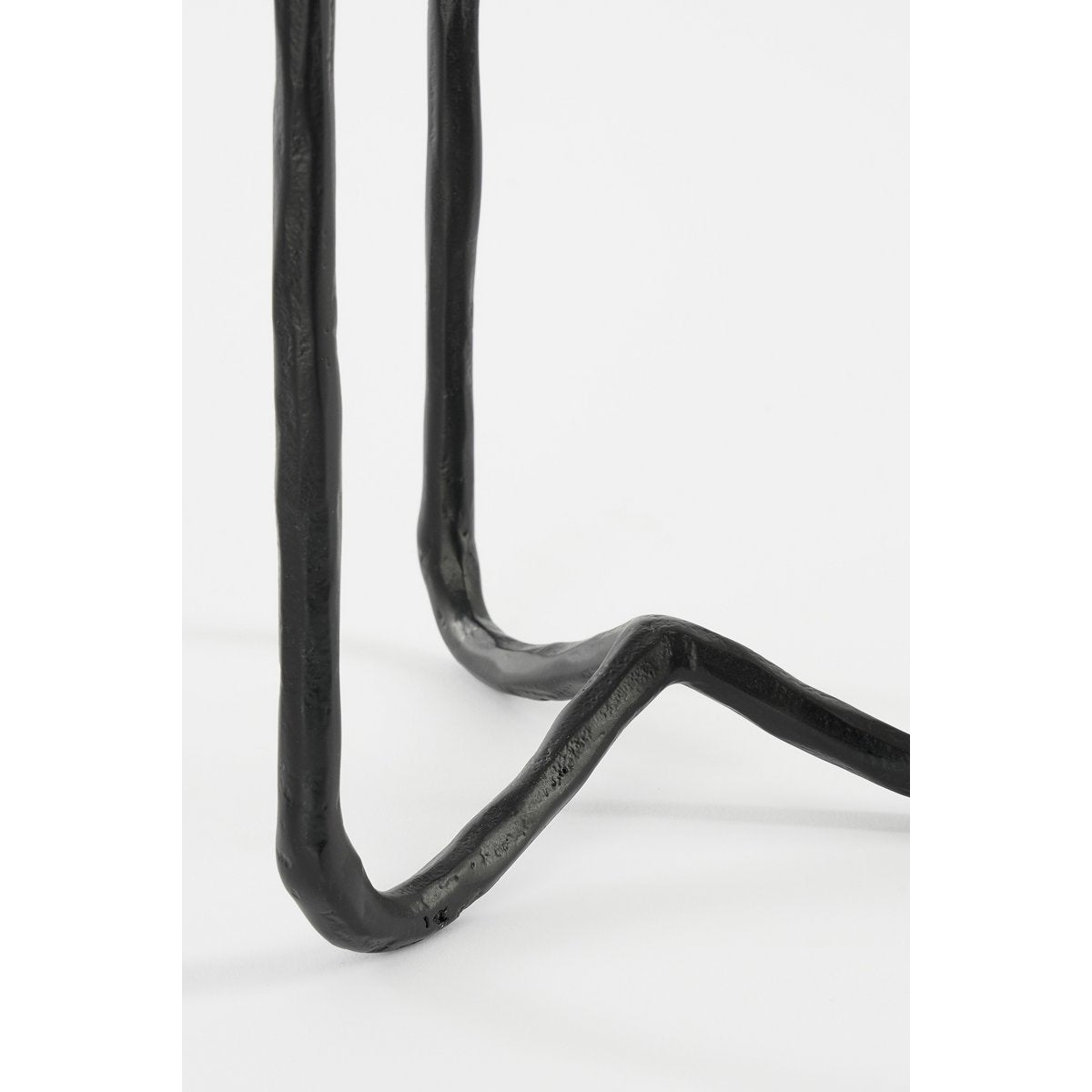 Kerzenständer aus Aluminium – 3-armig, Schwarz, Skulptural