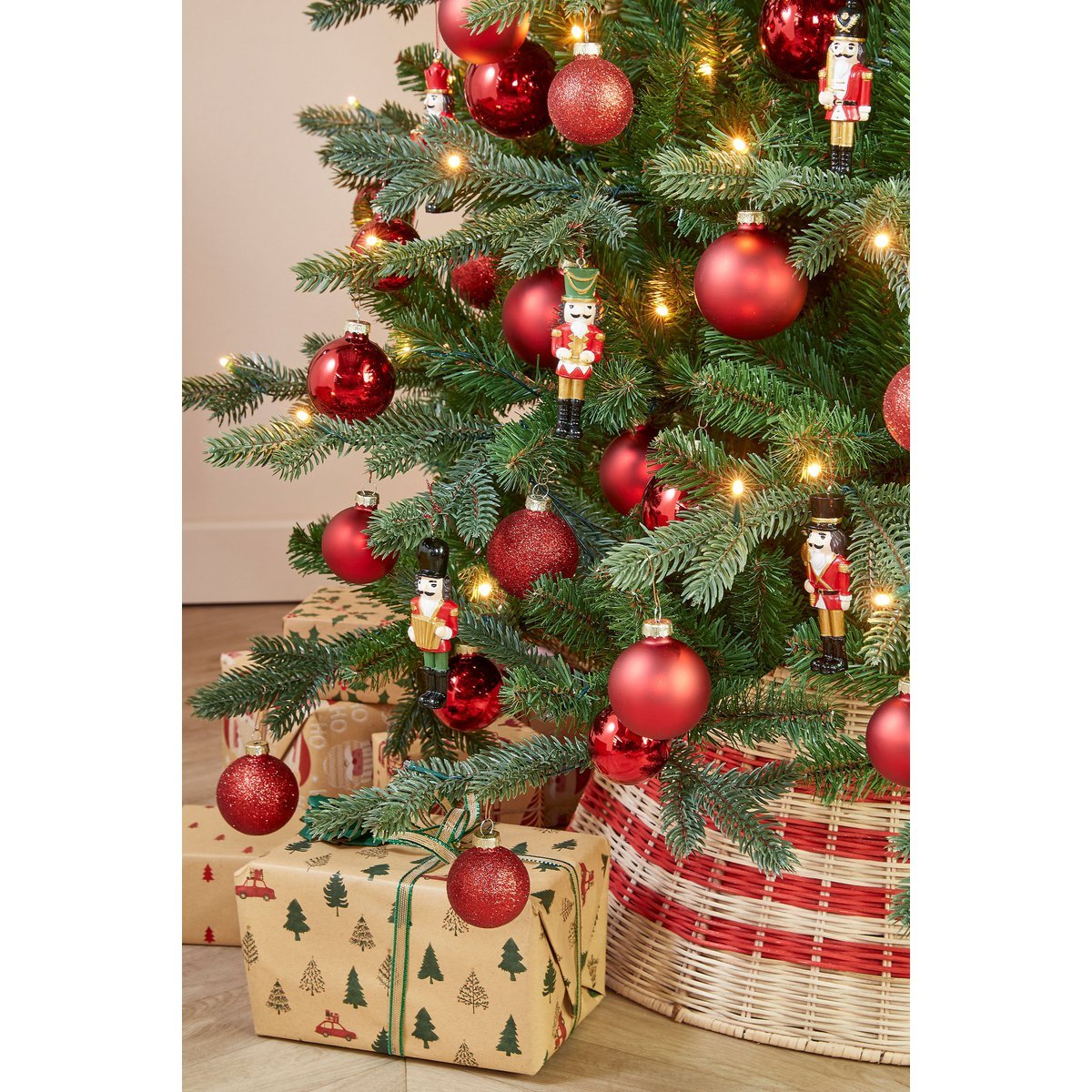 Nussknacker-Set Rot – L4 x B2 x H10,5 cm