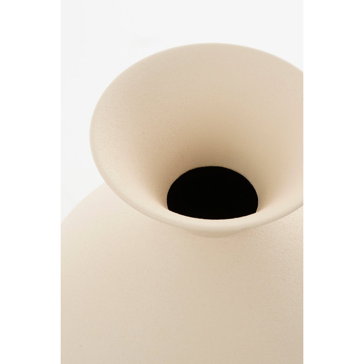 Metallvase mit Henkel - Creme