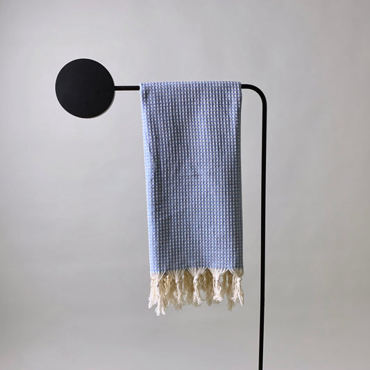 Handgewebtes Handtuch aus Waffelpique 175×90 cm | Hellblau