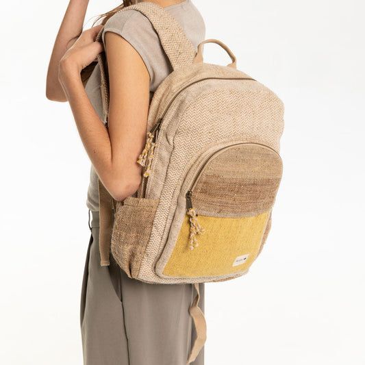 Hanf-Baumwollrucksack mit Laptopfach und Außentaschen – Annapurna